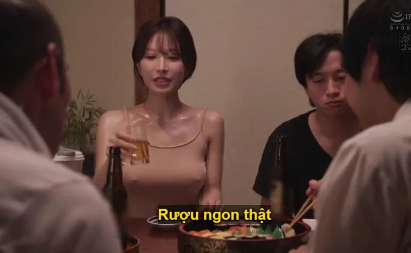 Người vợ gạ quan hệ cả gia đình ông xã vì ông xã dẫn về quê rồi bỏ bê nứng lồn sml